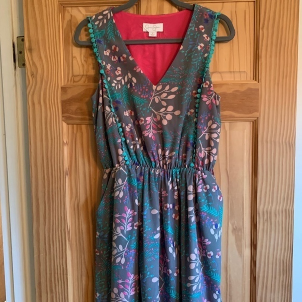 Jessica Simpson Mid-Length Floral Dress with Pockets‎ Size 8